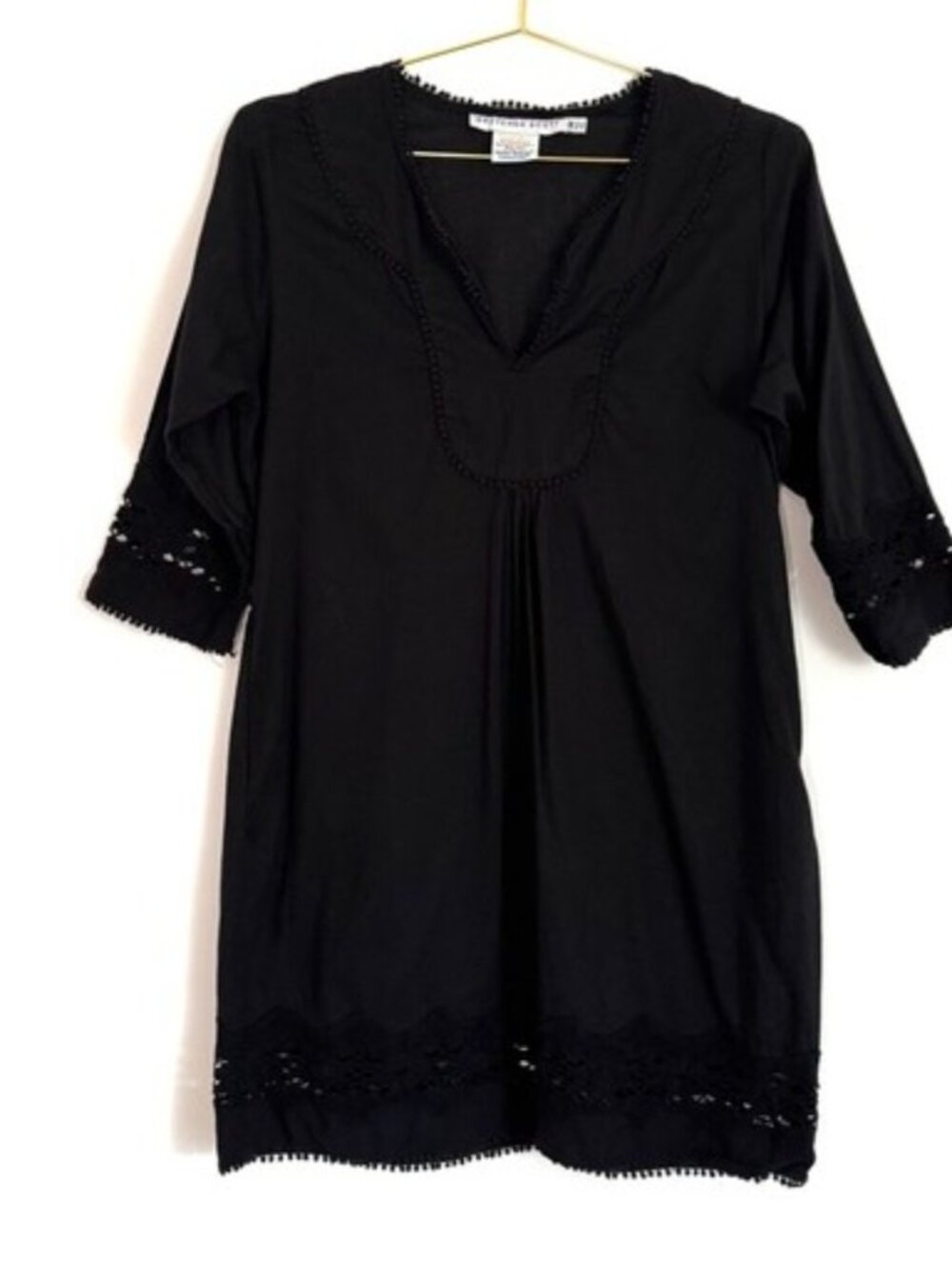 Gretchen Scott Designs Black Tunic with Lace Detail Mini Dress Coverup XS